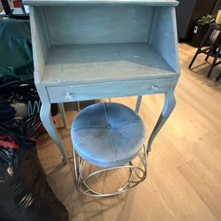 Makeup Desk And stool