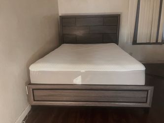 Queen Size Bed