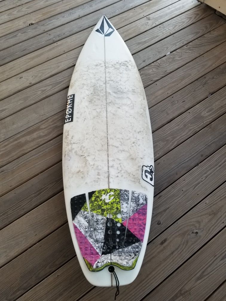 Chili 5'10 Surfboard