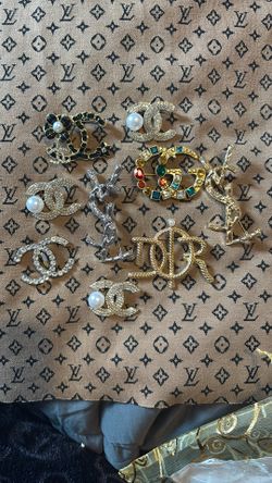 Name Brand Pin Lot Everything Included Pins Luxury 