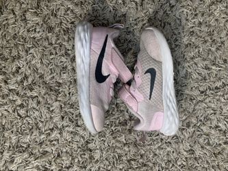 Toddler Girl Running Shoe 7T