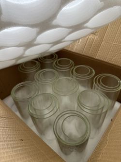 33 Piece Glass Vase Set