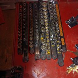 Socket Sets 102 Pieces