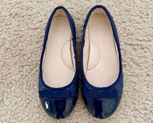 Toddler girl shoes size 12- pickup from Northridge area