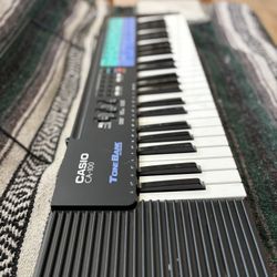 Casio Keyboard 