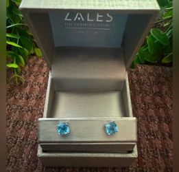 NEW Zales London Blue Topaz 10k White Gold Stud Earrings
