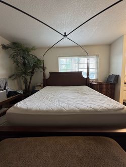 California King Bed w/ mattress