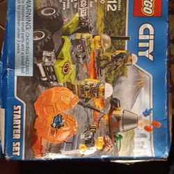 Lego City Volcano Starter Set 83 Piece 