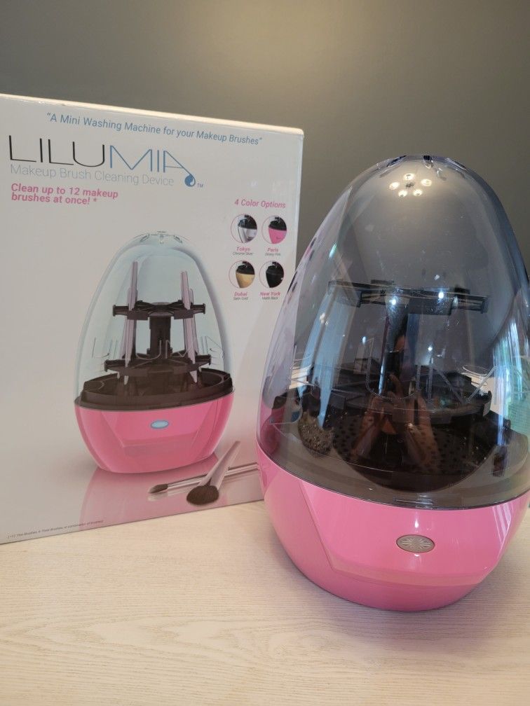 Lilumia Makeup Brush Cleaning Device