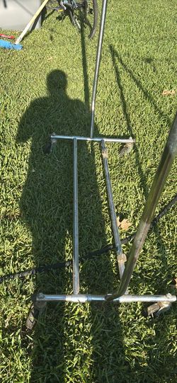 Rack with wheels