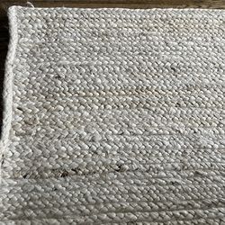 Perfect Handwoven Jute Blend Rug (6x9)
