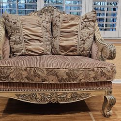 Vintage style sofa and loveseat