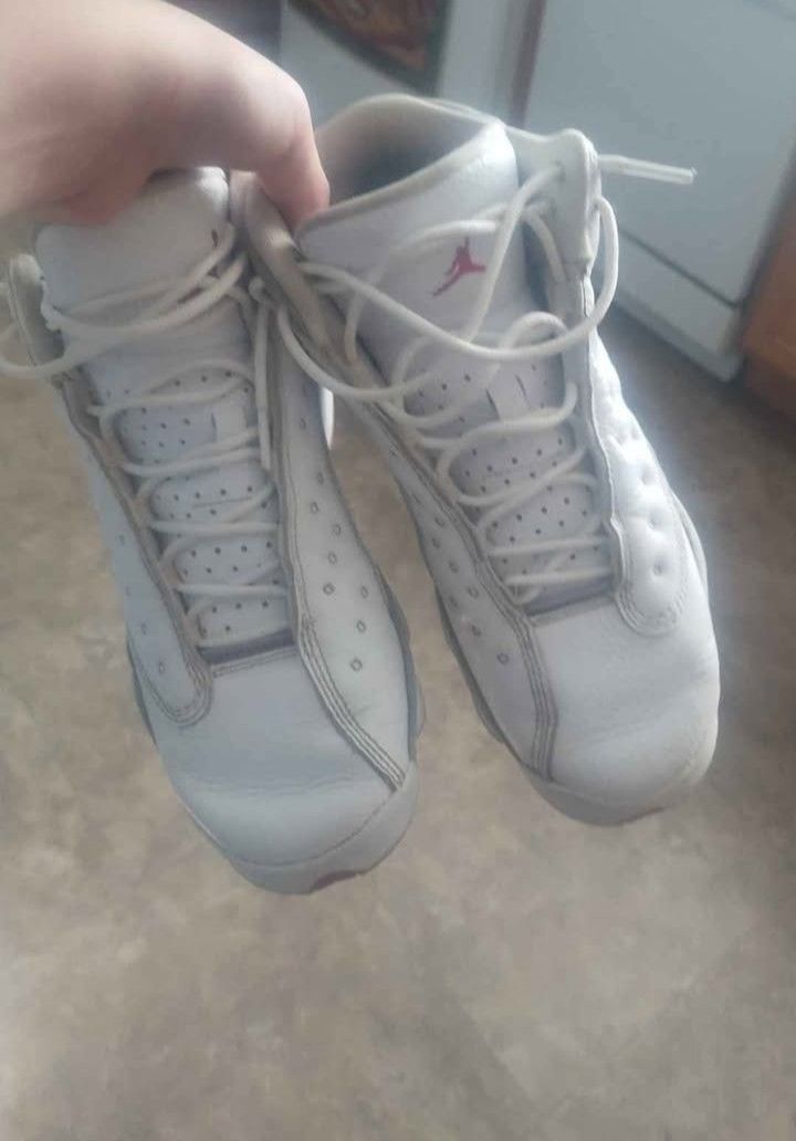 Jordan 13 (Wolf GREY)