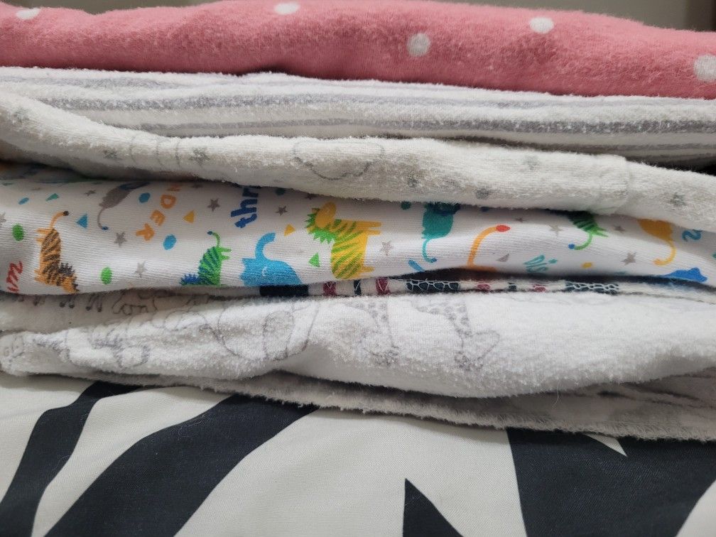 Burp Cloths/swaddles
