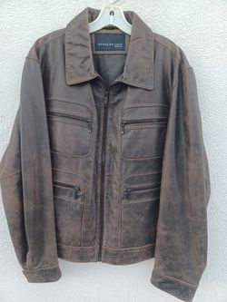 Like New, Mens Very Cool $400 KENNETH COLE Leather Jacket, sz XL