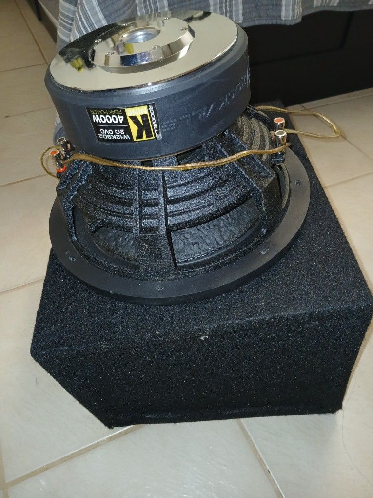 Complete Car Stereo system with wireless one or two amplifiers double speaker box or two single speaker box