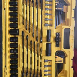 Dewalt Tool Set