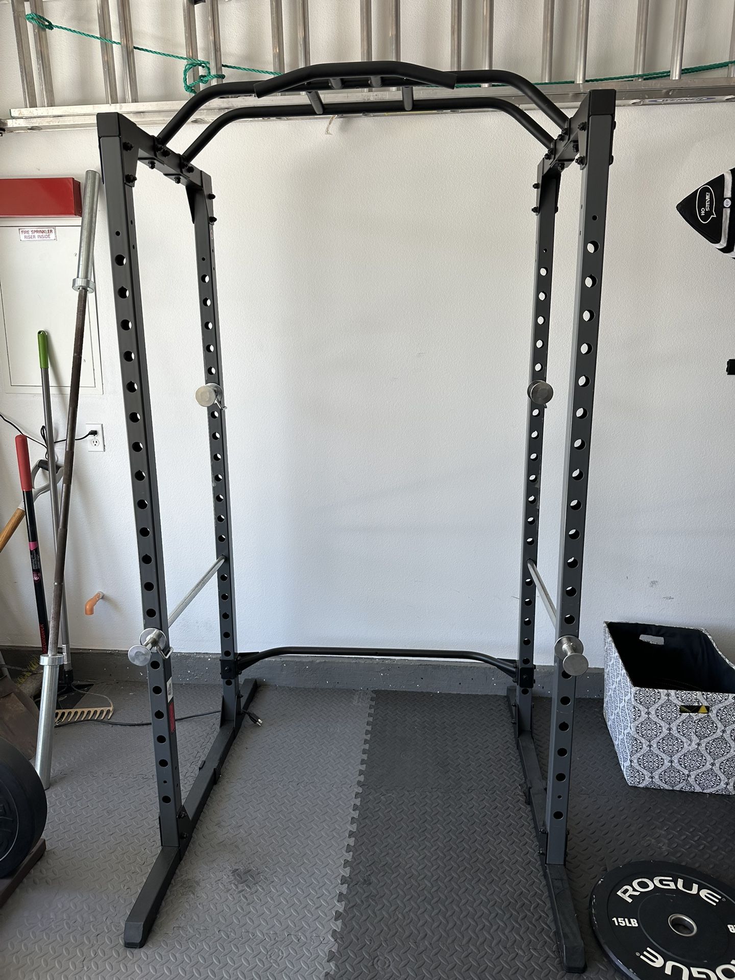 Fitness Reality XLT Power Cage