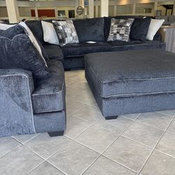 Lavernett Charcoal Grey 3 Piece Sectional by Ashley Furniture 