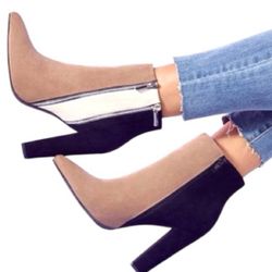 Shoe dazzle Stylish Tan and Black Women's Ankle Boots