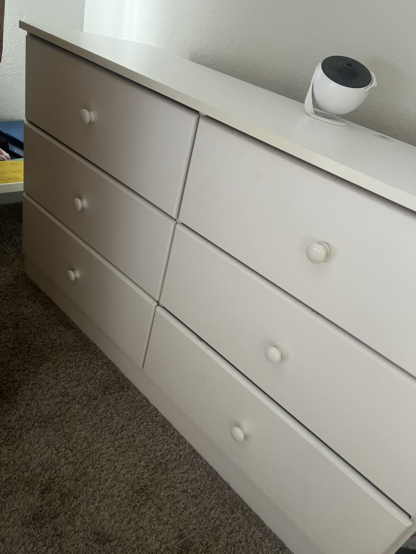 Dresser White 