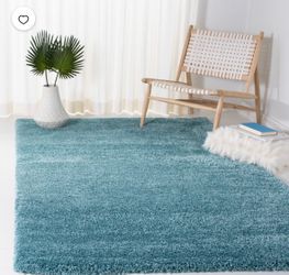 Like new Shag rug Aqua - 5’3”x 7’5”