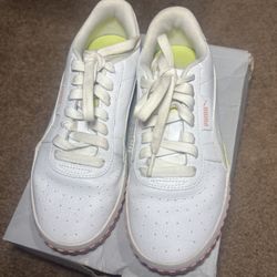 White Puma Sneakers 