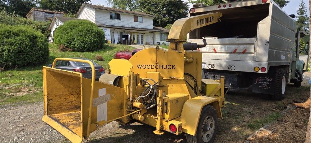 1987 Woodchuck 12in Disk Woodchipper