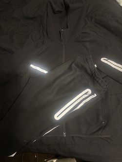 All black reflective nike tech