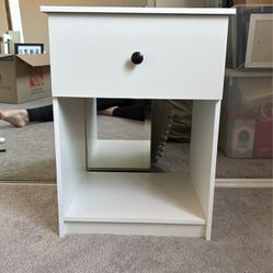 White Nightstand With One Drawer