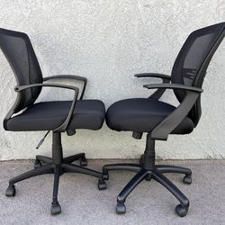 OFFICE/DESK CHAIRS