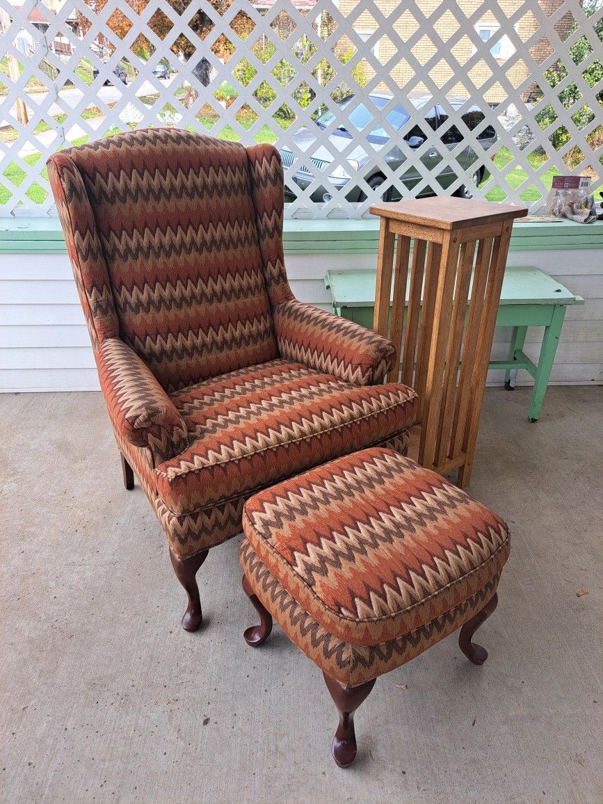 House of Edinboro Queen Anne
Wing Back Chair