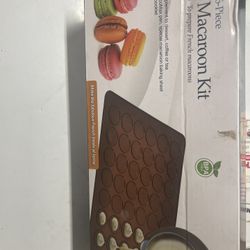 6 Piece Macaroon Kit