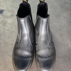 Dr. Martens 7US