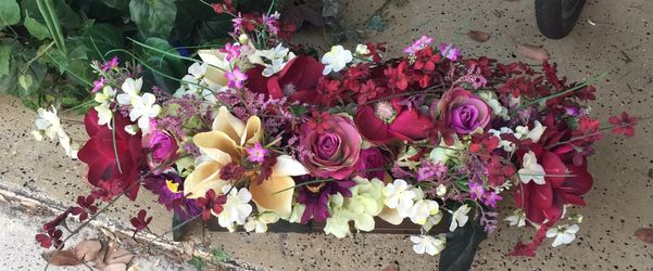 Centerpiece Plastic Flower Arrangement
