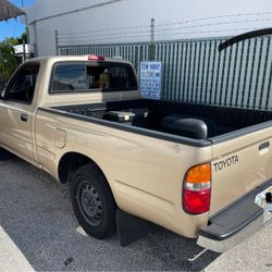 1998 Toyota Tacoma – Runs Great! 