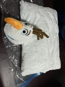 Disney Frozen 2 Olaf  pillow pet 