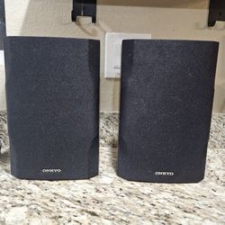 Onkyo Shelf Speakers