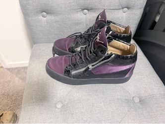 Men’s Shoes