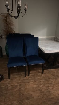6 Royal blue velvet chairs
