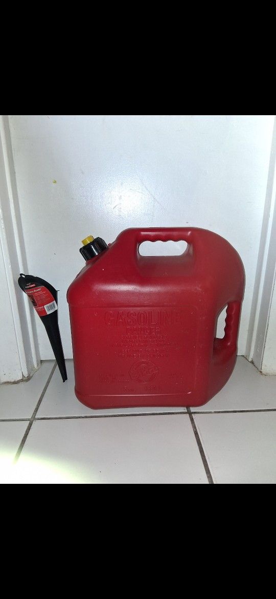 5 gallon gas can (POUR SPOUT MISSING but included a funnel) $10 FIRM