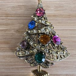 Vintage Signed Hollycraft Christmas Tree Brooch
