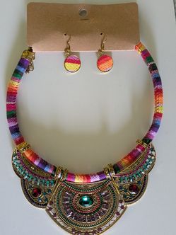 Necklace & Earrings Set