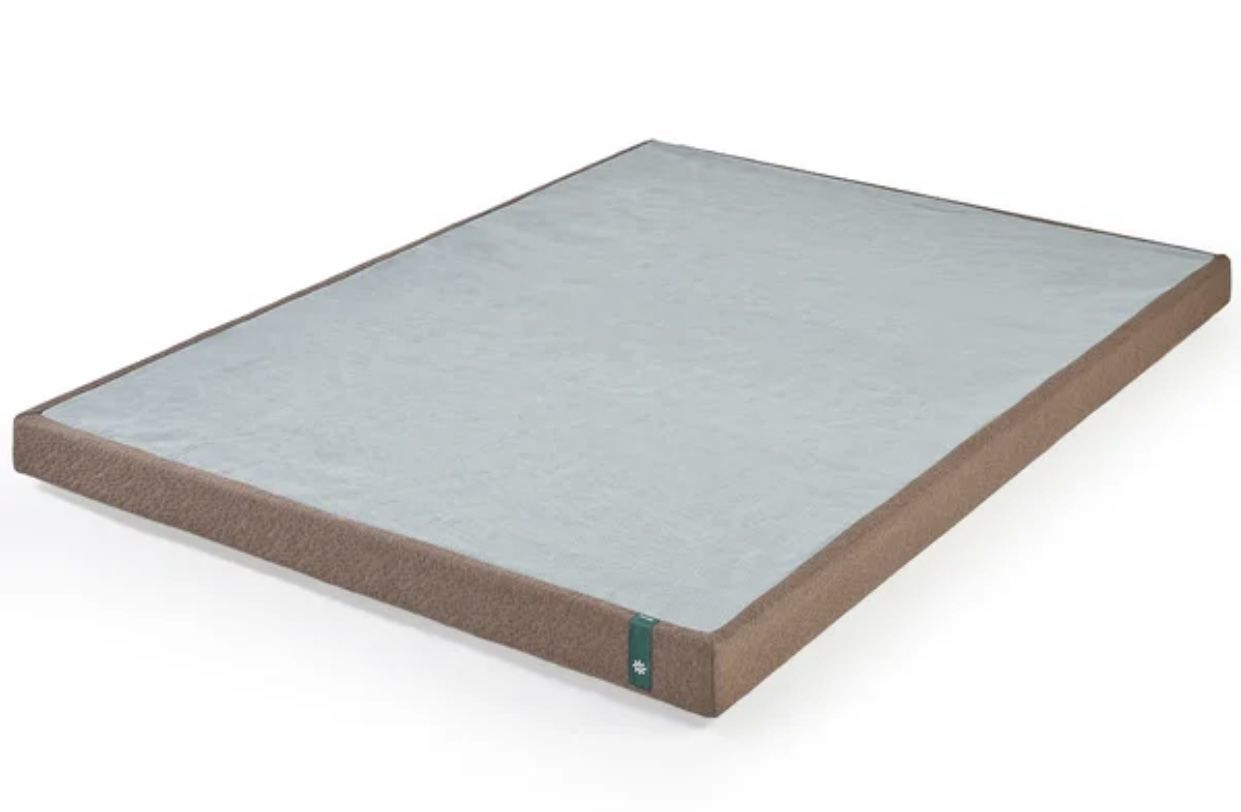 KING 5.0” metal mattress foundation. MSRP $265. Our price $155 + sales tax 