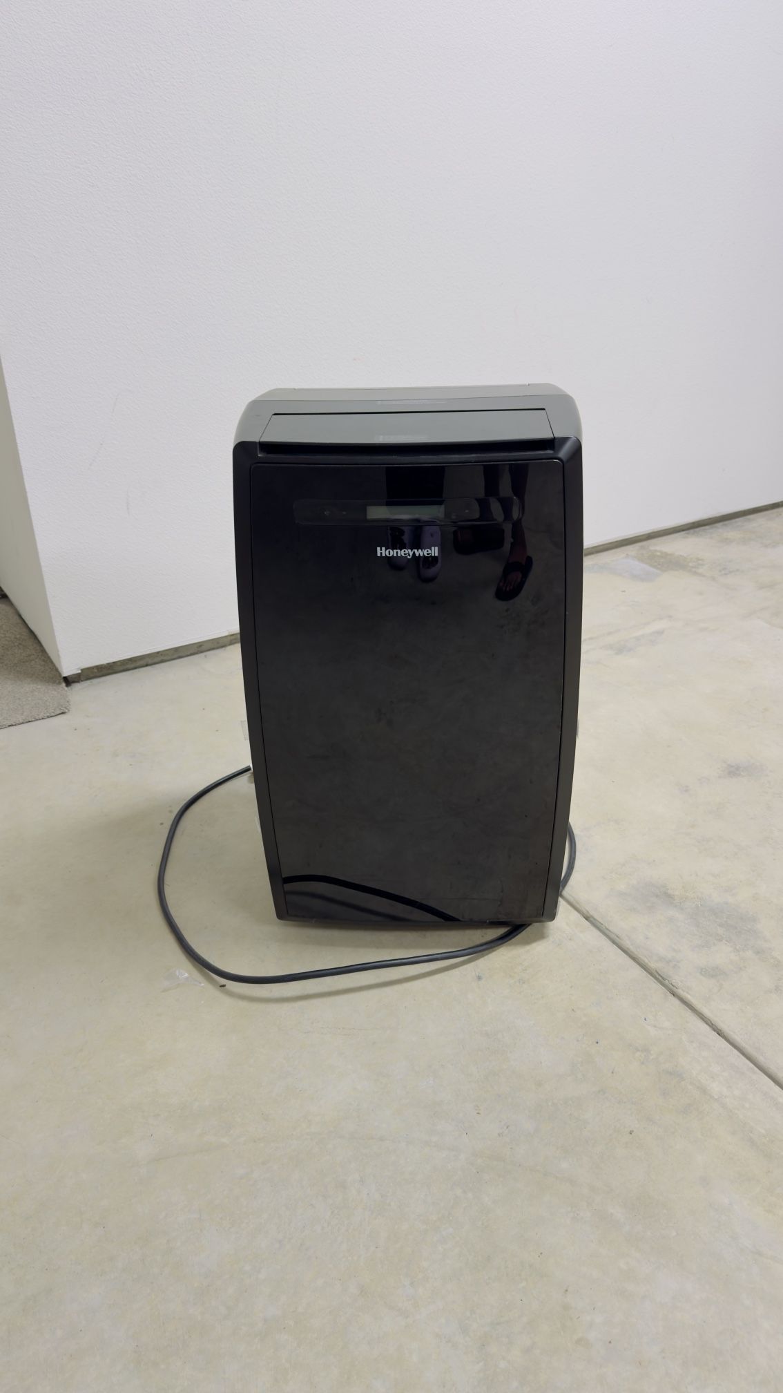 Honeywell Portable Air conditioner 