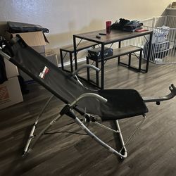 Tony Littles Core Lounge 