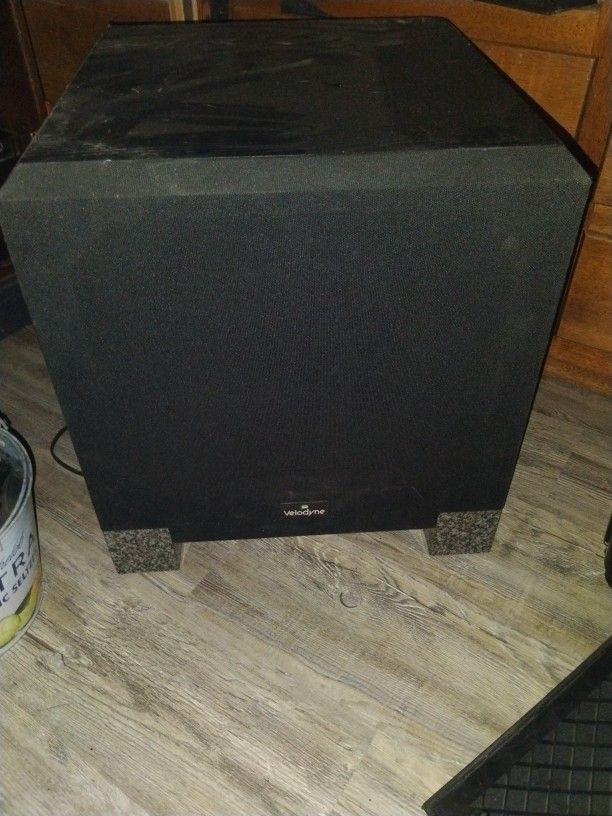 Velodtne Subwoofer