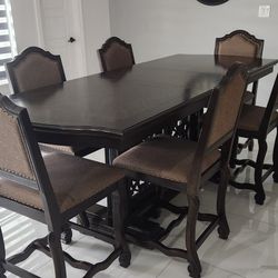 Comedor 6 Sillas se Amplia la Mesa para 8 Sillas