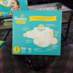 Pampers swaddlers - 198 Count