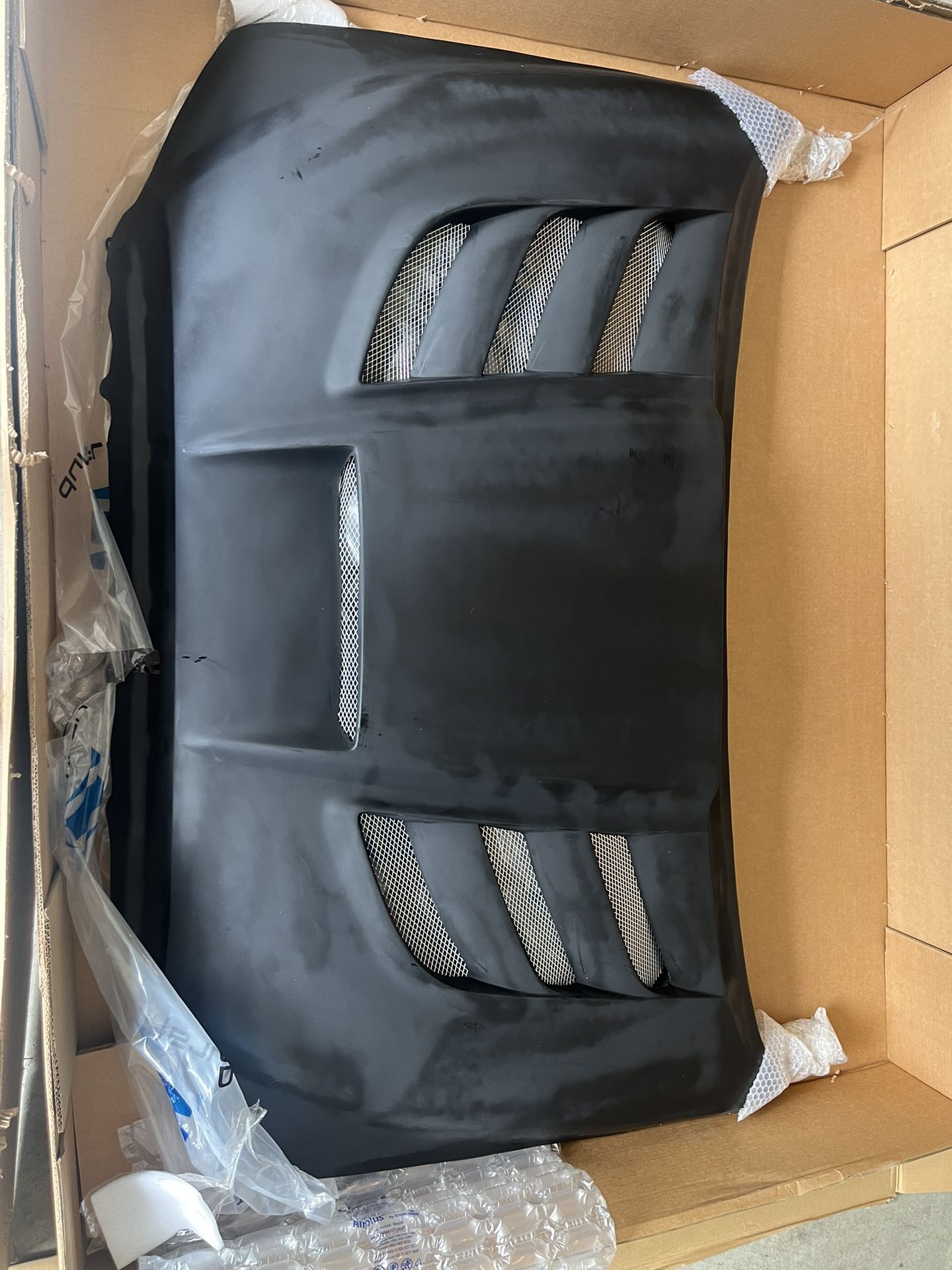 07-13 Toyota Tundra Hood